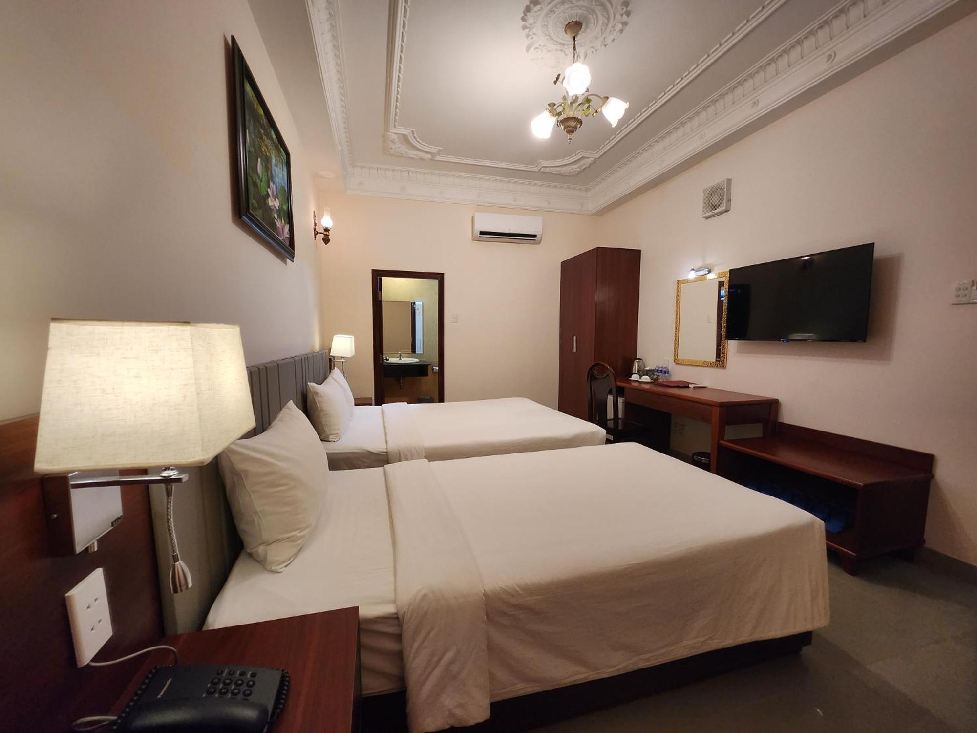 Bon Ami Hotel - Thien Xuan Hotel Ho Chi Minh City Exterior photo
